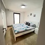 Elpe 아파트 *